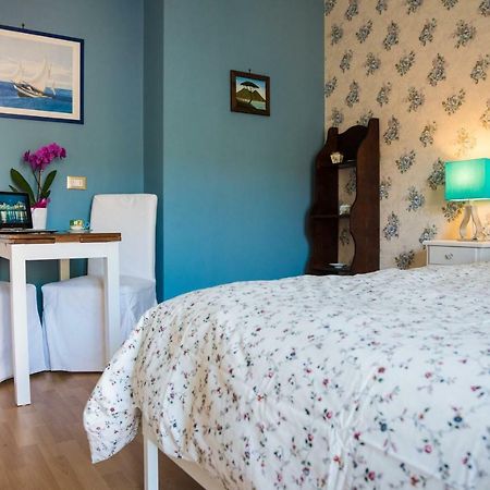 Room Felicia Триест Экстерьер фото